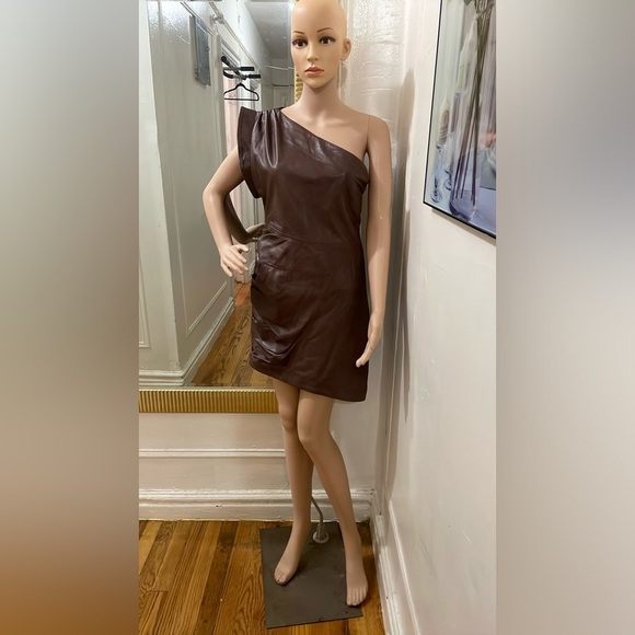 Lamarque X Revorve corey mini dress tan leather brown one shoulder size M - Picture 6 of 16